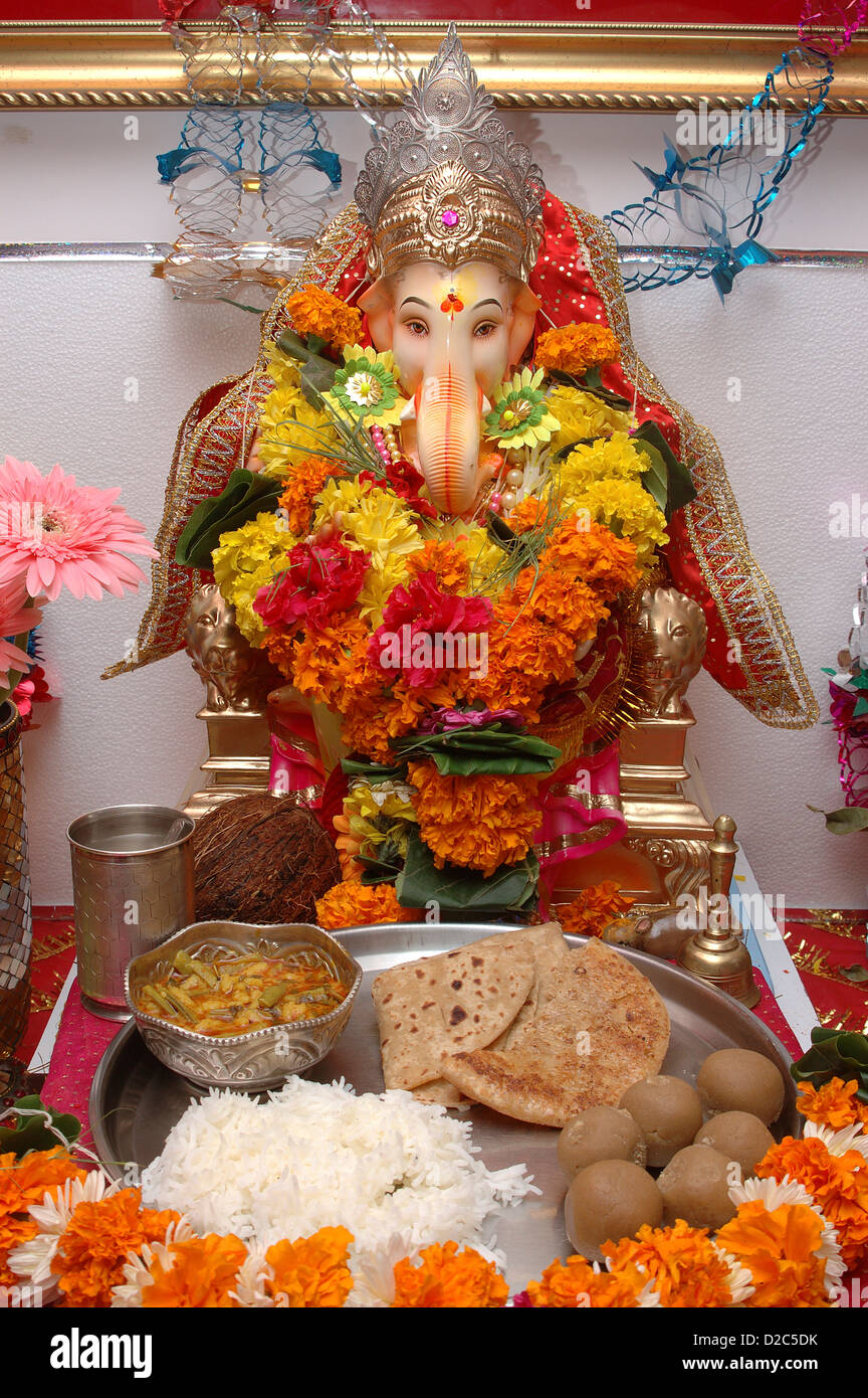 Idole de Seigneur Ganesh (Dieu à la tête d'éléphant), Ganesh Ganpati Festival, Thane, Maharashtra, Inde Banque D'Images