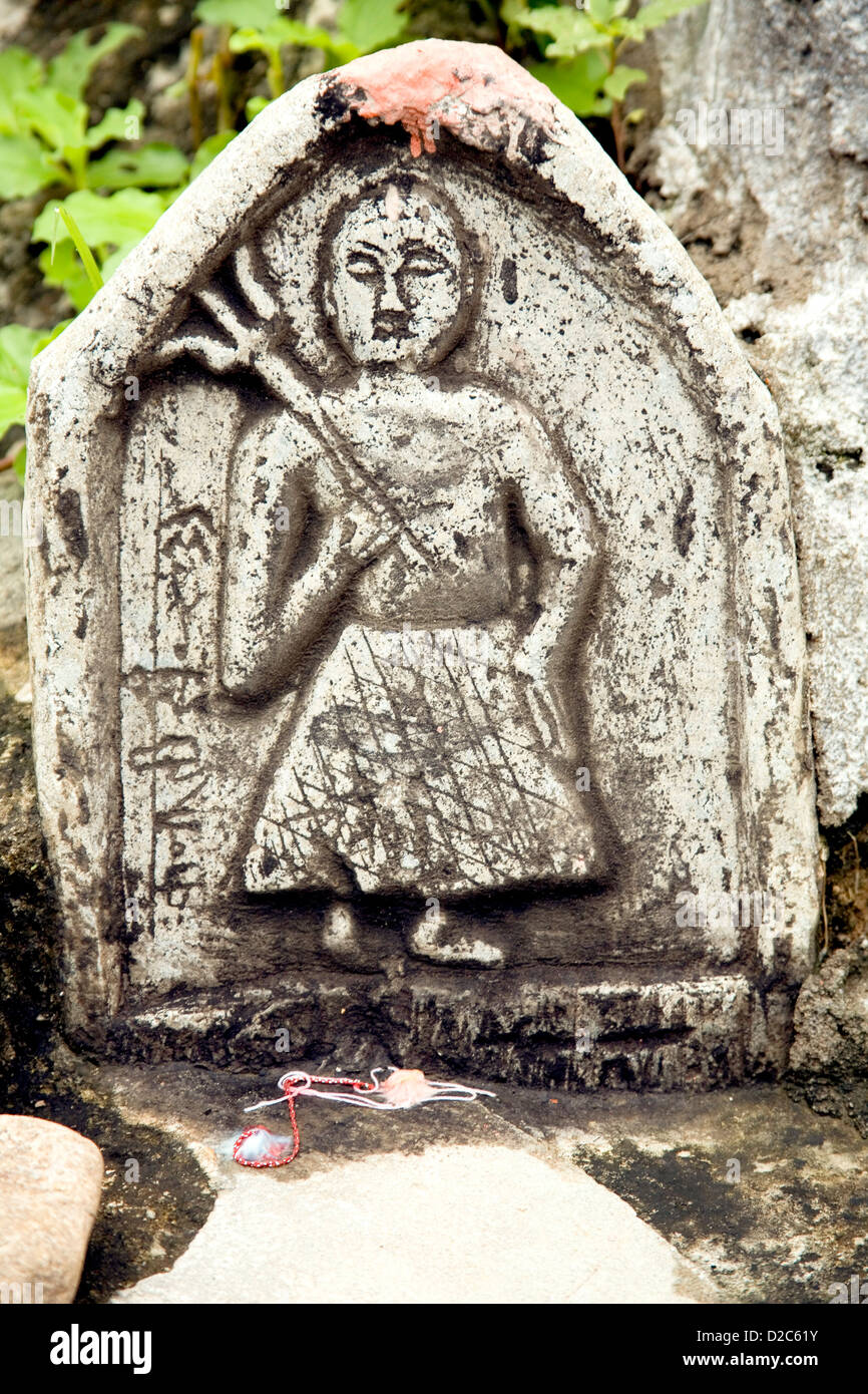 Dieux de la tribu Bheel Bheel, Basti, Village Delwara, Udaipur, Rajasthan, Inde Banque D'Images