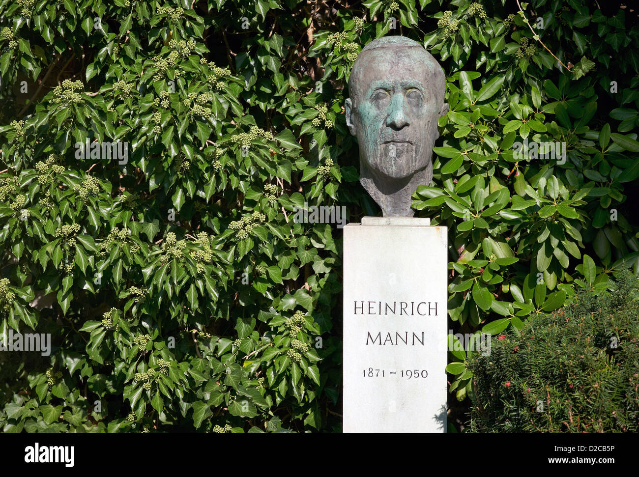 Berlin, Allemagne, sur la tombe d'Heinrich Mann Dorotheenstaedtischen cemetery Banque D'Images