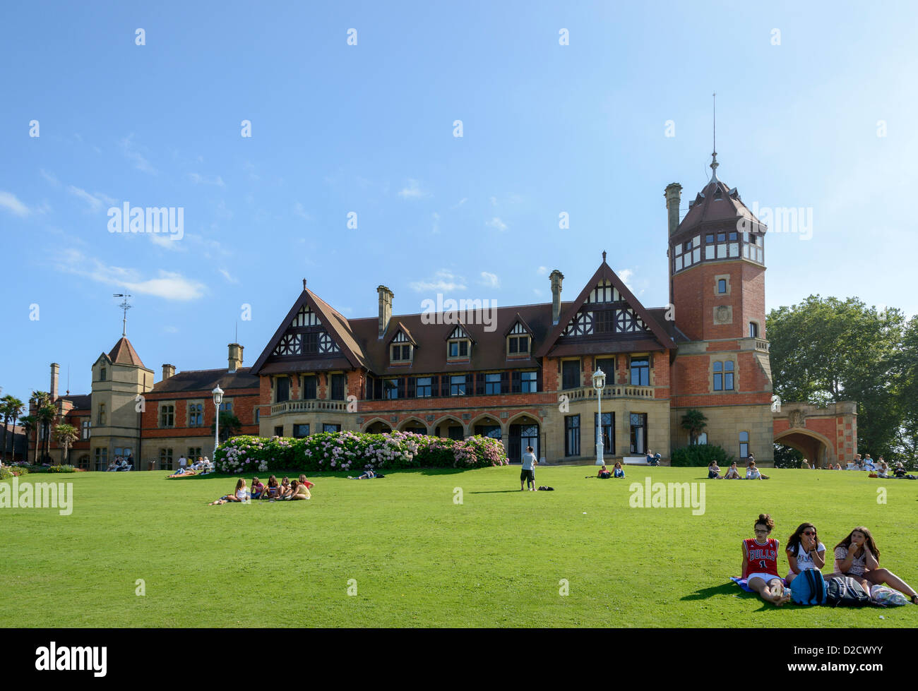 Palacio de Miramar (Miramar Palace) à la plage de la Concha, San Sebastiá, Espagne. Banque D'Images