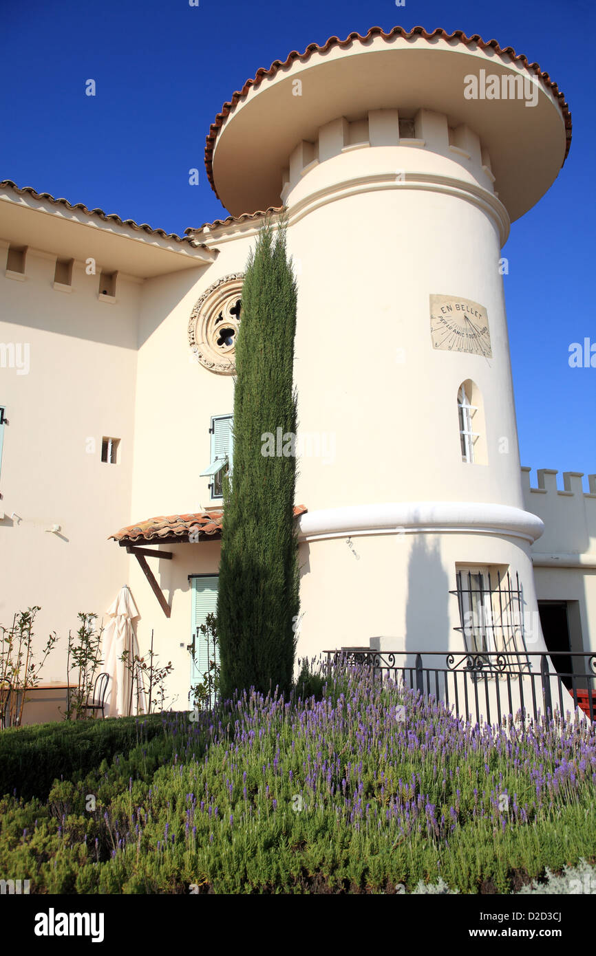 Le Chateau De Cremat Dans Les Pentes De La Ville De Nice Est Un Domaine