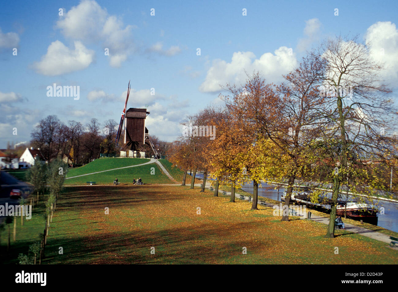 Belgique, Bruges. Janshuismolen moulin St Photo Stock - Alamy