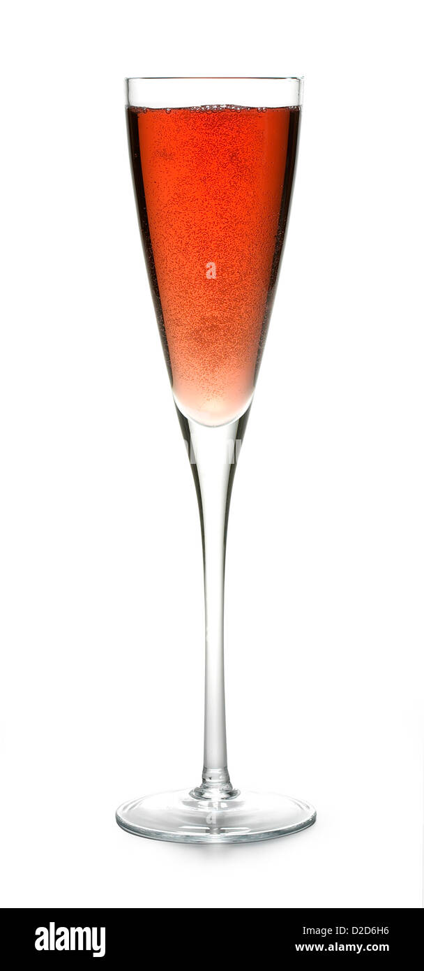 Grand Verre de champagne rose cut out fond blanc Banque D'Images