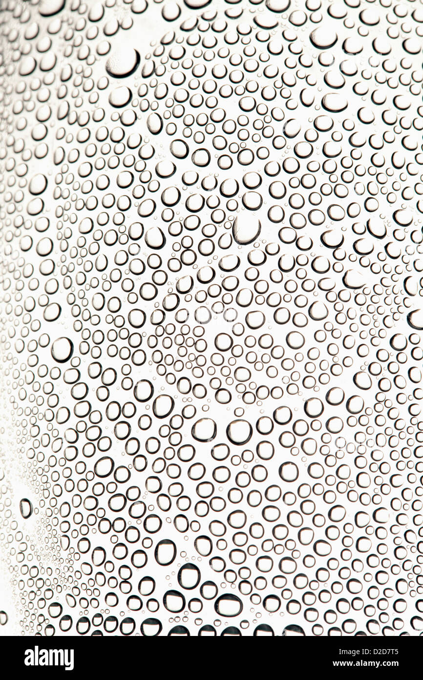 La condensation sur une surface brillante faire un abstract pattern Banque D'Images