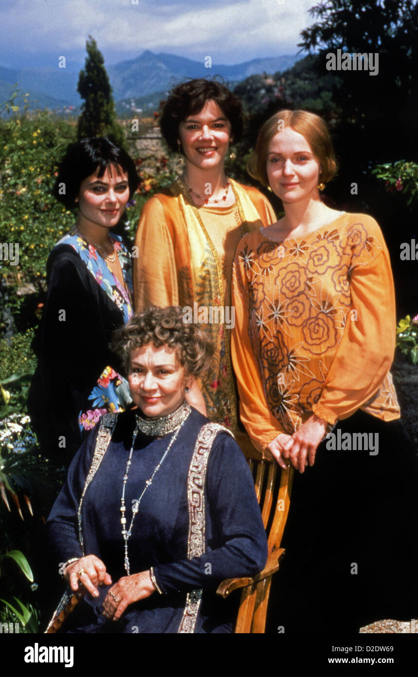 ENCHANTED APRIL (1991) POLLY WALKER ; JOSIE LAWRENCE, Joan Plowright, Miranda Richardson, Mike Newell (DIR) ; ECA 005 MOVIESTORE C Banque D'Images