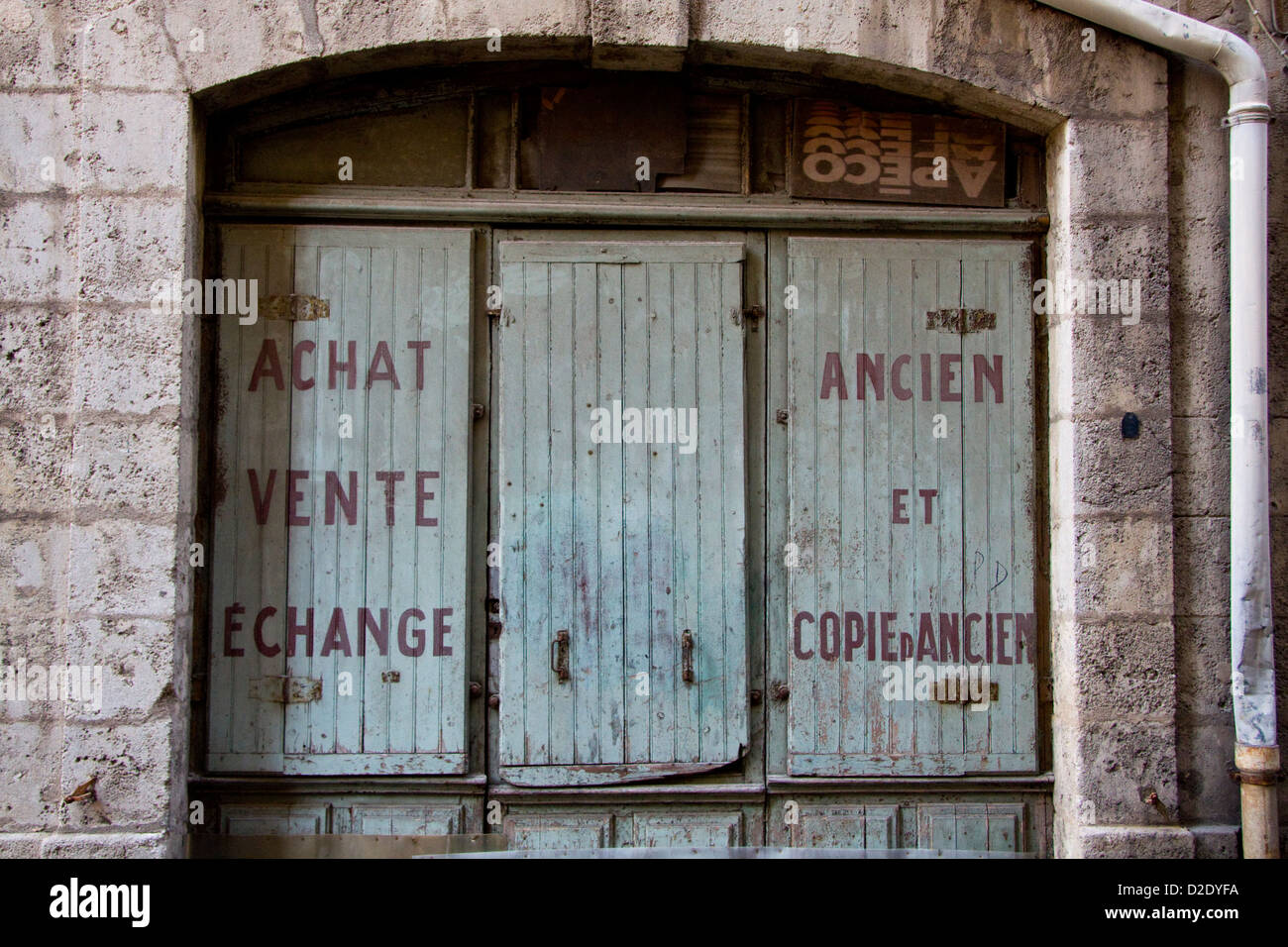 Face de vieille librairie, Béziers, Languedoc, France Banque D'Images
