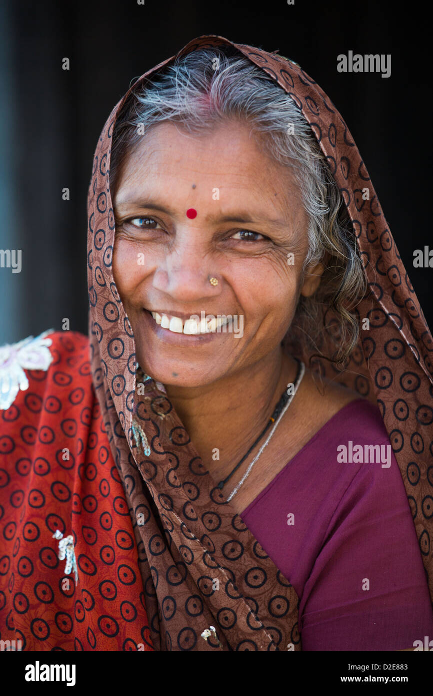 Femme hindoue à Khajuraho, Inde Banque D'Images