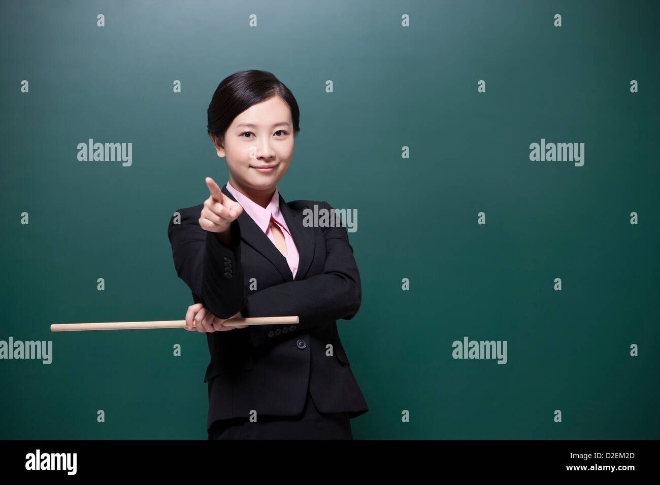 Cheerful male orientée vers l'avant en classe Banque D'Images