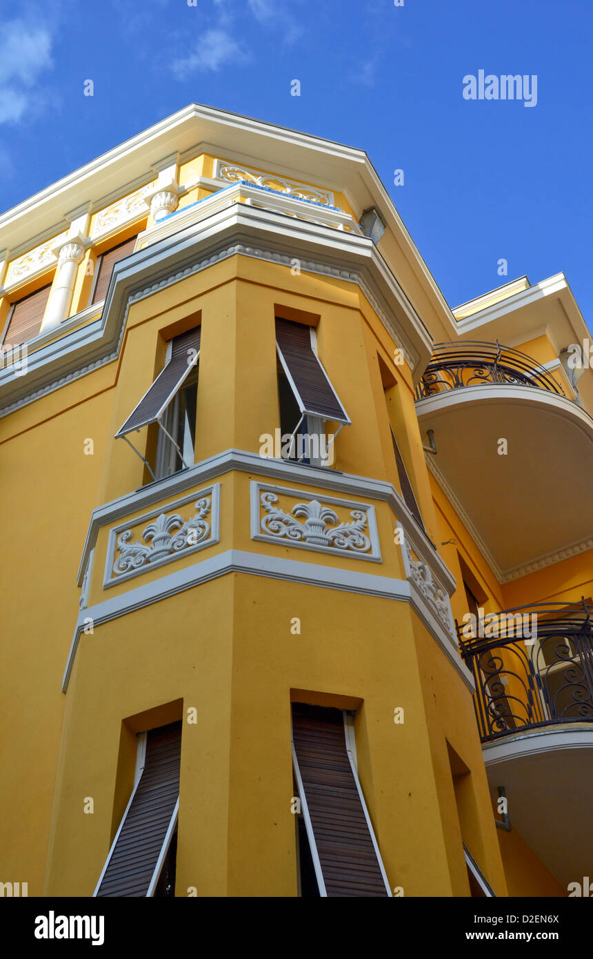 Israël, Tel Aviv, rénové bâtiment éclectique 11 rue Allenby construit : 1922 conçu par Alexander Levy Banque D'Images