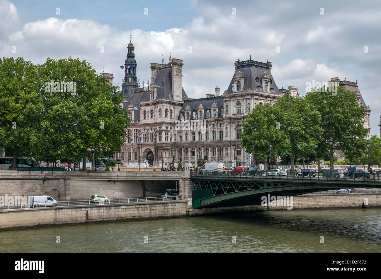 Hôtel de Ville et de la rivière Seine, Paris France Banque D'Images