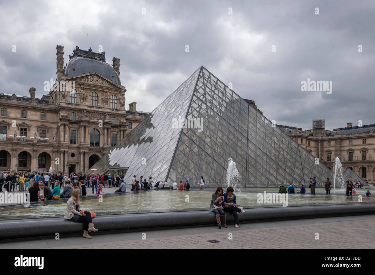 Musée du Louvre à Paris, France Banque D'Images