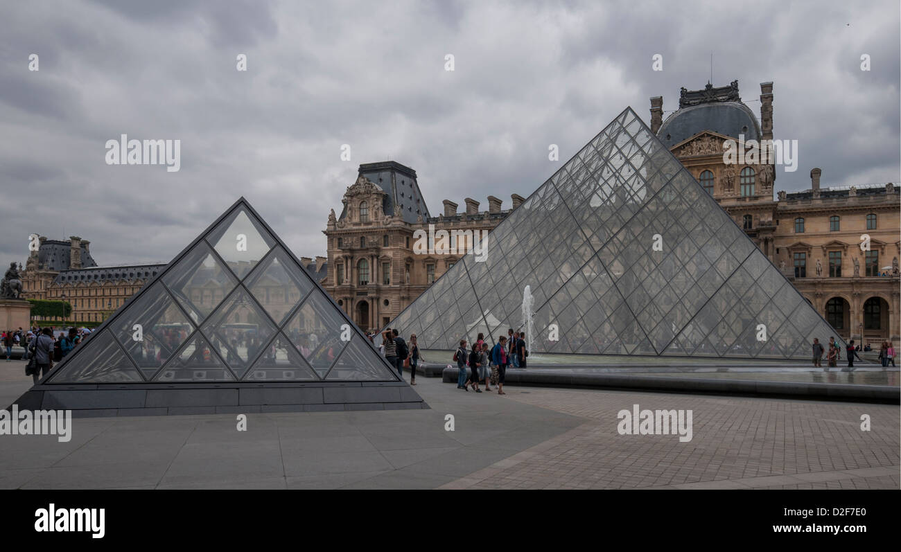 Musée du Louvre à Paris, France Banque D'Images