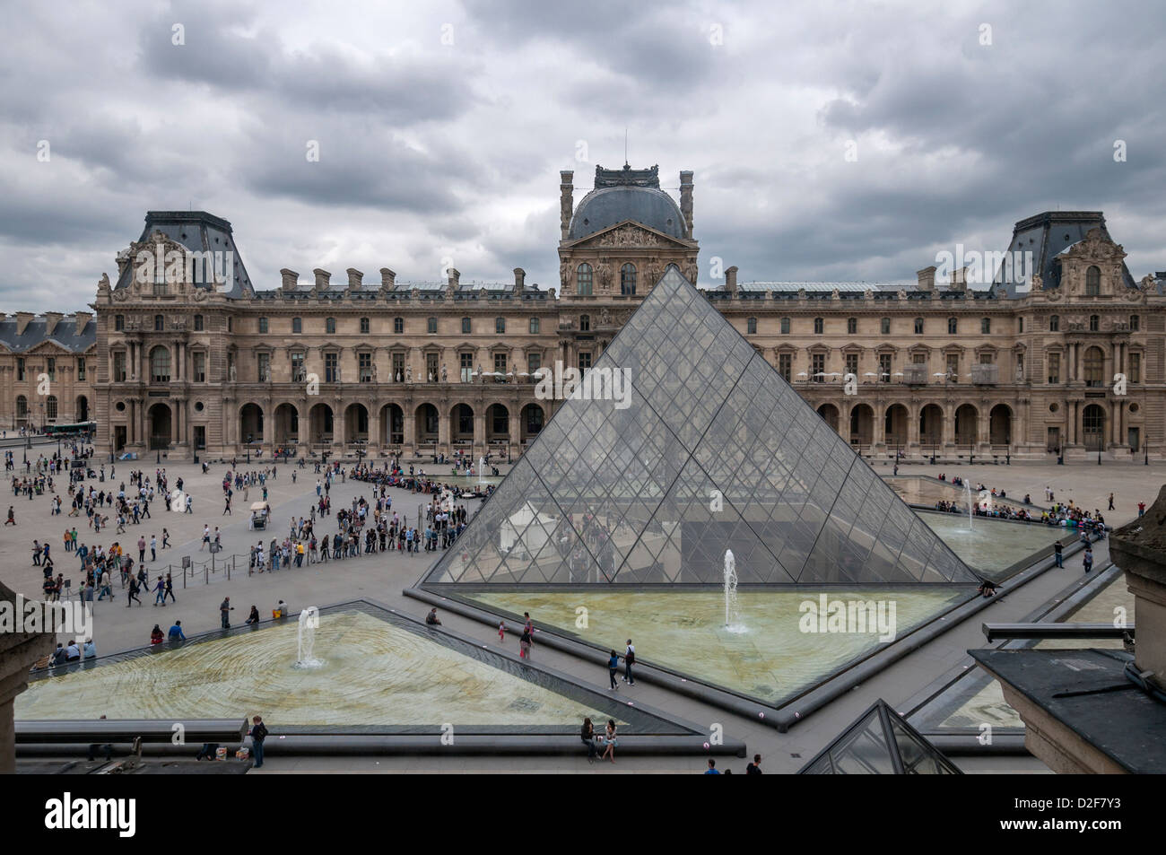 Musée du Louvre à Paris, France Banque D'Images