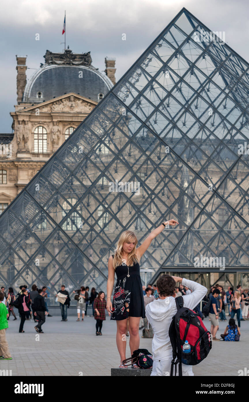 Musée du Louvre à Paris, France Banque D'Images