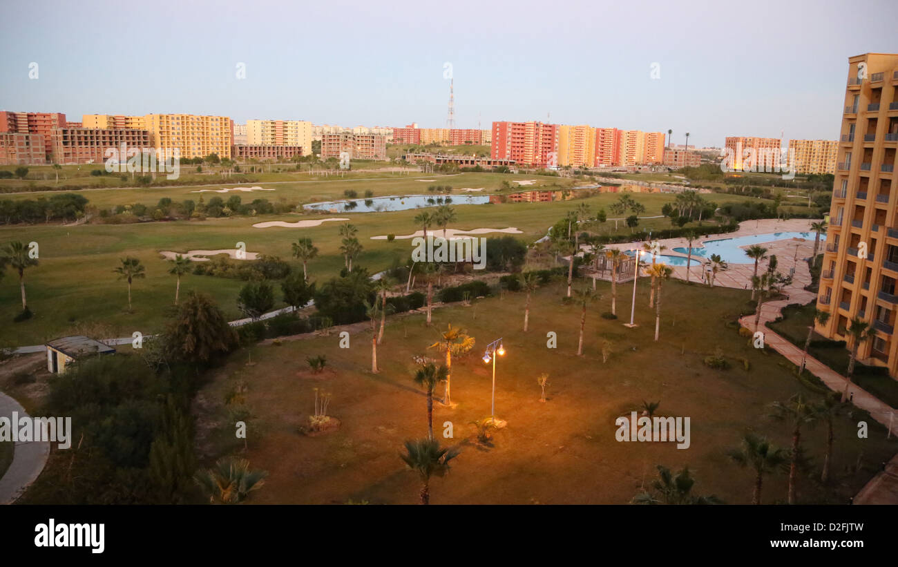 L'Egypte, El Al Amein, tourisme composé avec golf Banque D'Images