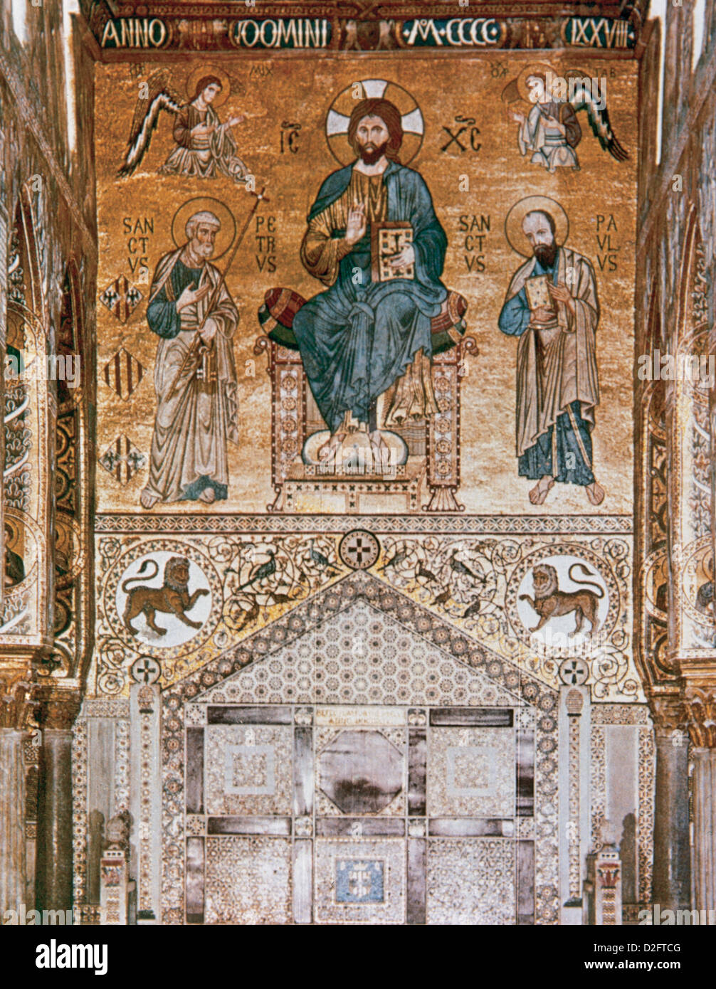 L'Italie. La Sicile. Semiramis Hotel. Palais des Normands. Le Christ avec Saint Pierre et Paul au-dessus de la scène du trône. Mosaïque byzantine. Banque D'Images