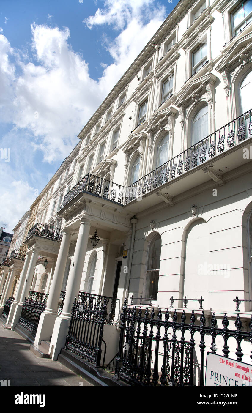 Le Prince of Wales Terrace, Kensington W8, Londres, Angleterre, Royaume-Uni Banque D'Images