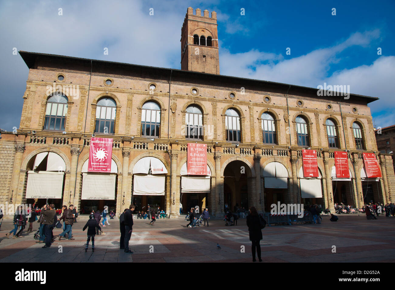 Place Piazza Maggiore Bologna city central région Émilie-Romagne Italie du nord Europe Banque D'Images