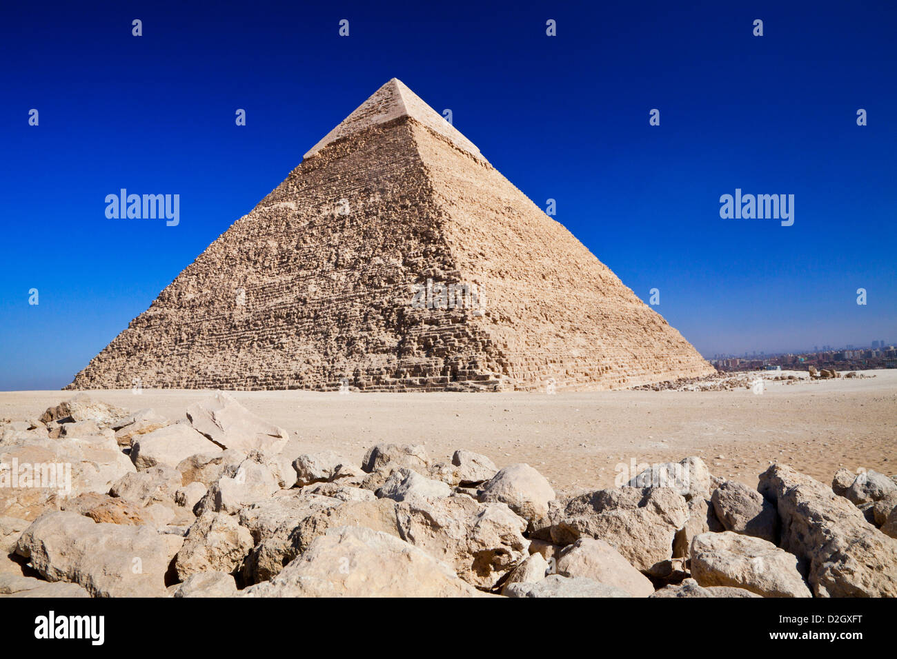 Pyramide de Khéphren,Khafré,ou,Chefren est le deuxième plus grand complexe de la nécropole ou sur le plateau de Gizeh, près du Caire, Egypte Banque D'Images