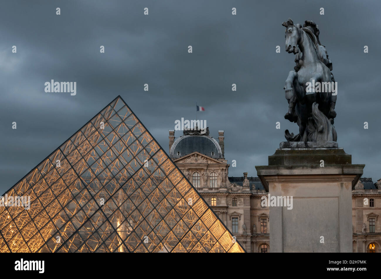 Musée du Louvre à Paris, France Banque D'Images