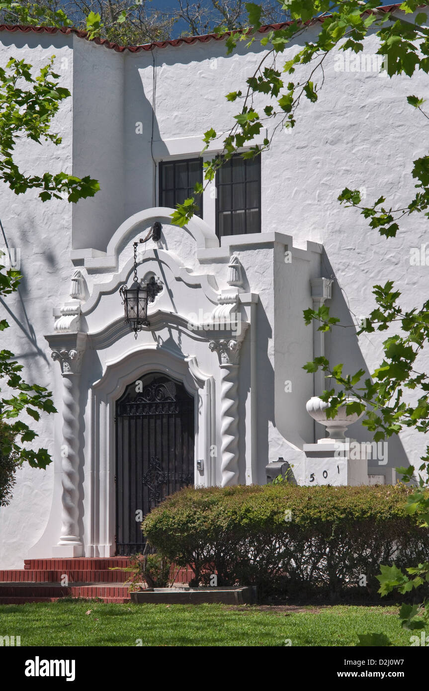 Thomas et Kathryn O'Connor, maison style colonial revival espagnol (1927), le quartier historique à proximité du centre de Victoria, Texas, États-Unis Banque D'Images