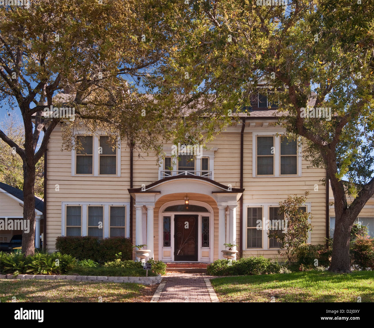 Guy Mitchell House, de style néo-géorgien (1914), le quartier historique à proximité du centre de Victoria, Texas, États-Unis Banque D'Images