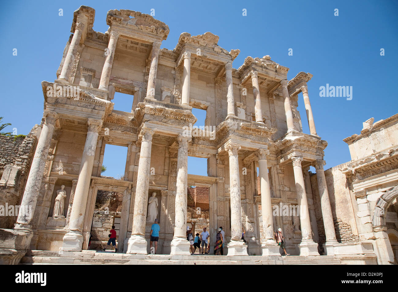 L'Asie, la Turquie, l'Anatolie, Ephèse, porte du sud et de l'agora commerciale Banque D'Images L'Asie, la Turquie, l'Anatolie, Ephèse, porte du sud et de l'agora commerciale Banque D'Images
