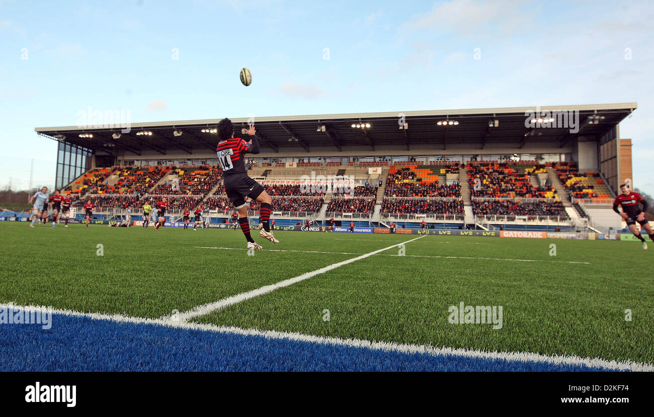 27.01.2013. Hendon, en Angleterre. La Sarrasine Joe Maddock au cours de la LV Cup l =3e tour match entre les sarrasins et les Cardiff Blues d'Allianz Park Banque D'Images