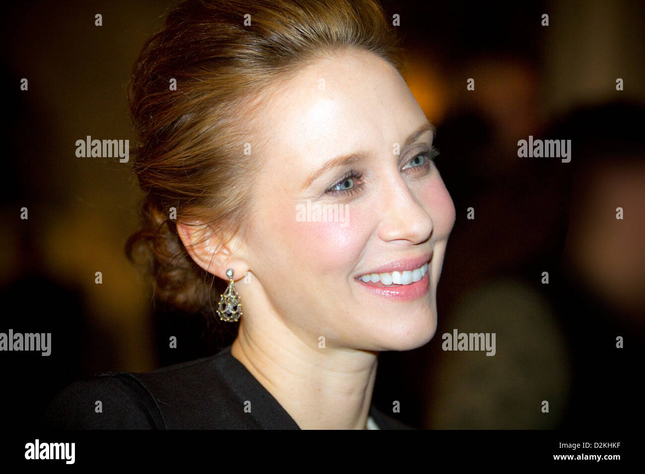 Vera Farmiga arrive au 25e Festival International du Film de Santa Barbara le 12 février 2010. (Photo by Scott London) Banque D'Images