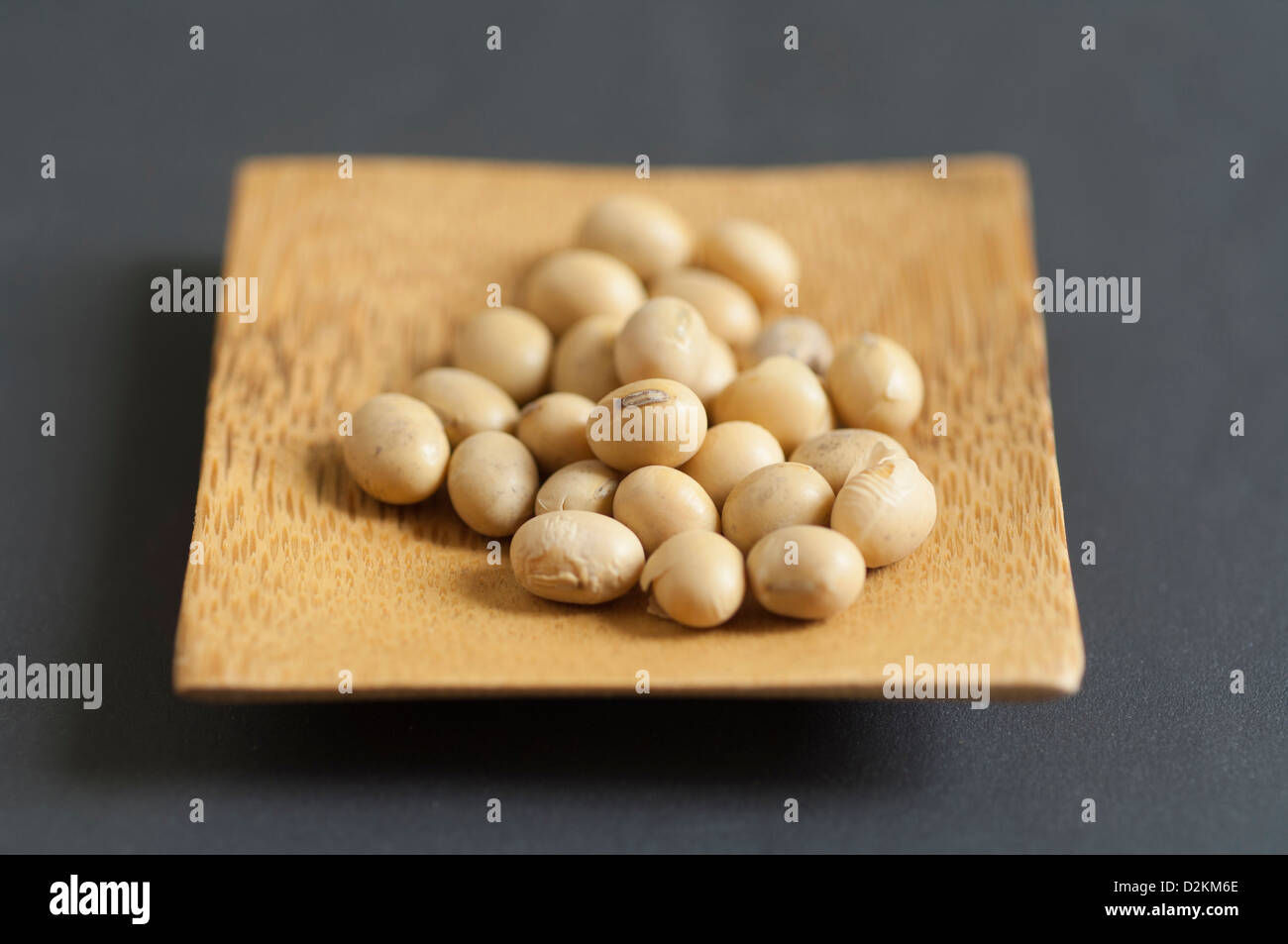 Vue rapprochée de soja bio dans un bol Banque D'Images