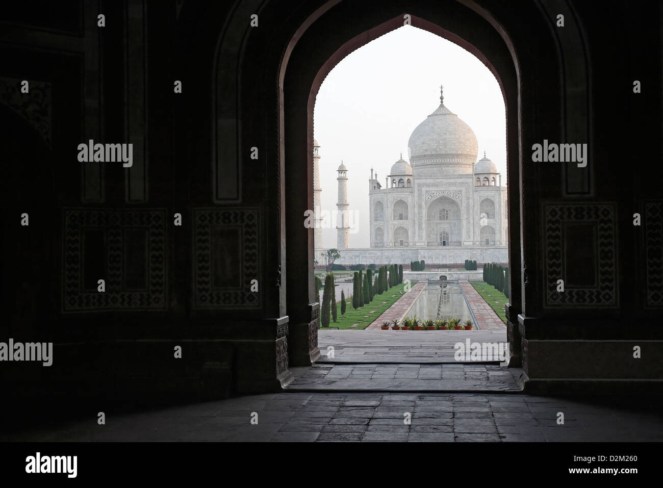 Le Taj Mahal, l'une des sept merveilles du monde - Agra en Inde incroyable. Banque D'Images