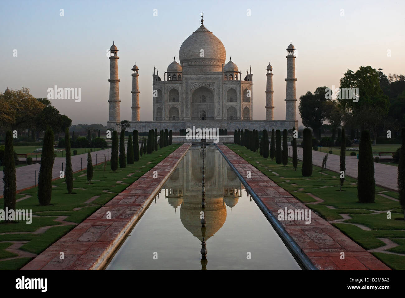 Le Taj Mahal, une des sept merveilles du monde Banque D'Images