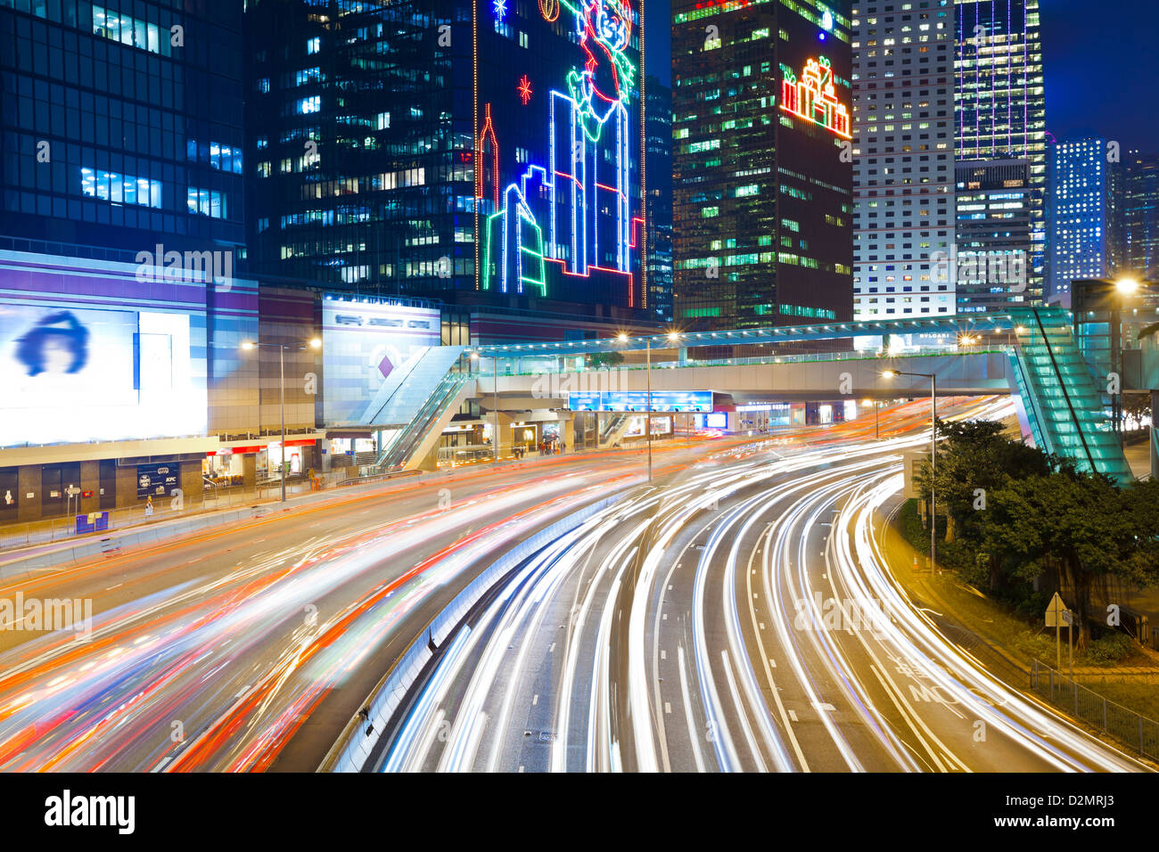 Trafic dans Hong Kong at night Banque D'Images