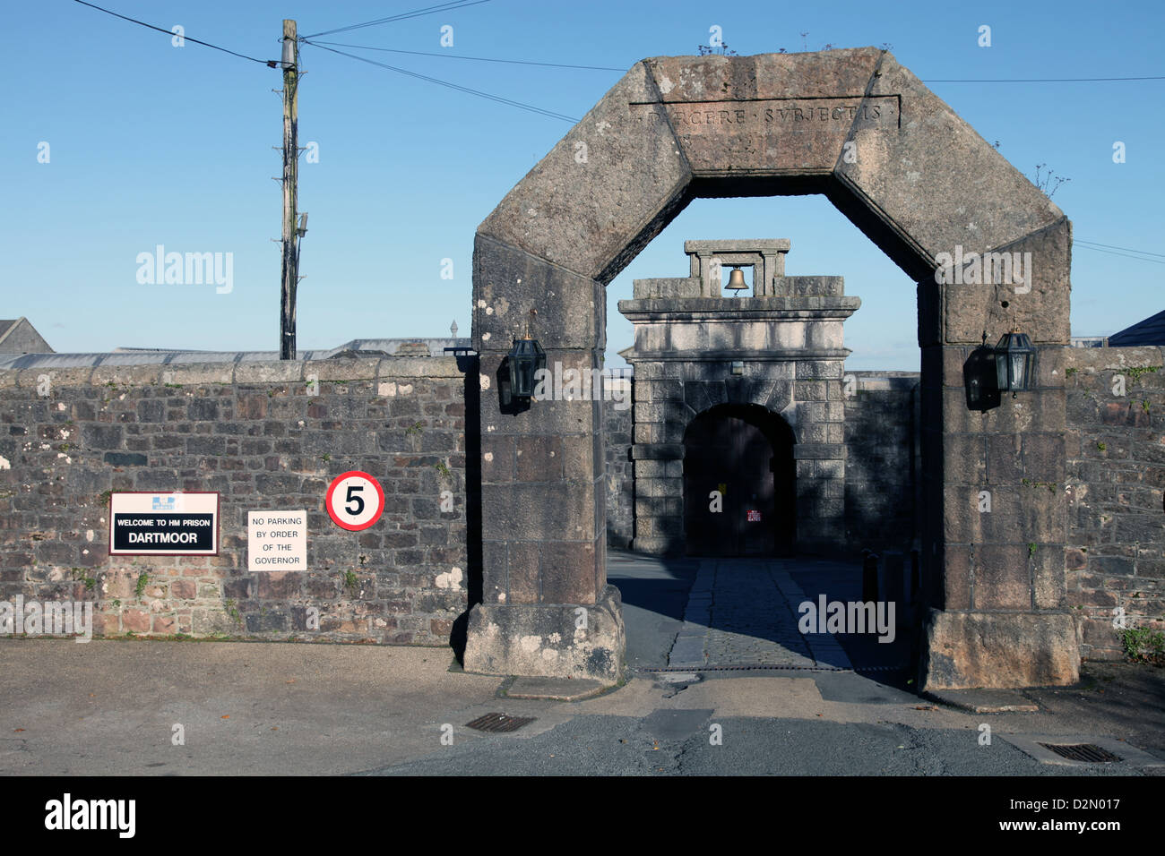 La porte principale, la prison de Dartmoor, Princetown, Dartmoor, dans le Devon, Angleterre, Royaume-Uni, Europe Banque D'Images