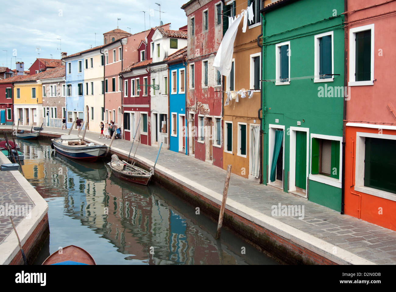 Maisons au bord de l'eau, Venise, Burano, UNESCO World Heritage Site, Vénétie, Italie, Europe Banque D'Images