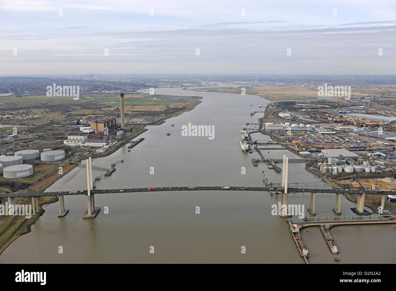 Photographie aérienne montrant le Queen Elizabeth 2 Pont Banque D'Images