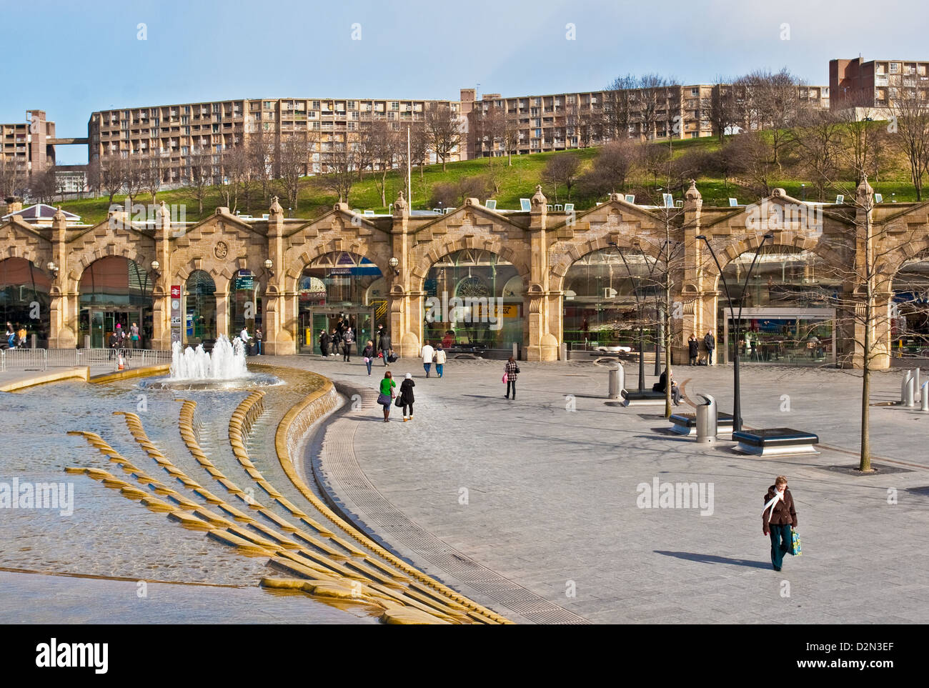 Sheffield Midland Railway station et Park Hill appartements à South Yorkshire, Angleterre Banque D'Images