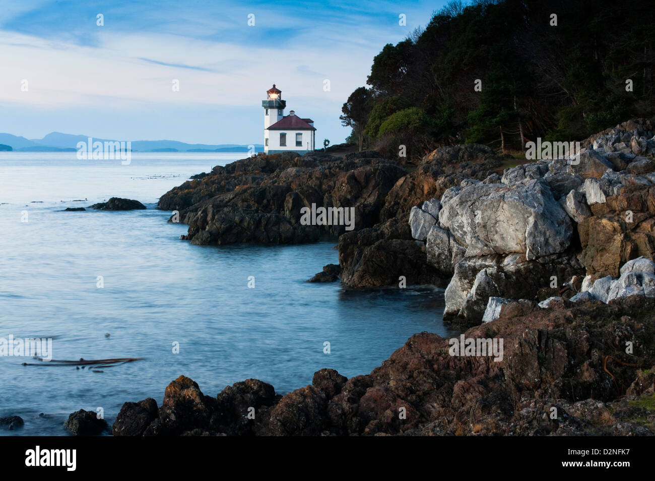 Point de four à chaux est un 36 acres de parc à fréquentation diurne situé sur le côté ouest de l'île San Juan. L'un des meilleurs endroits pour voir les baleines. Banque D'Images