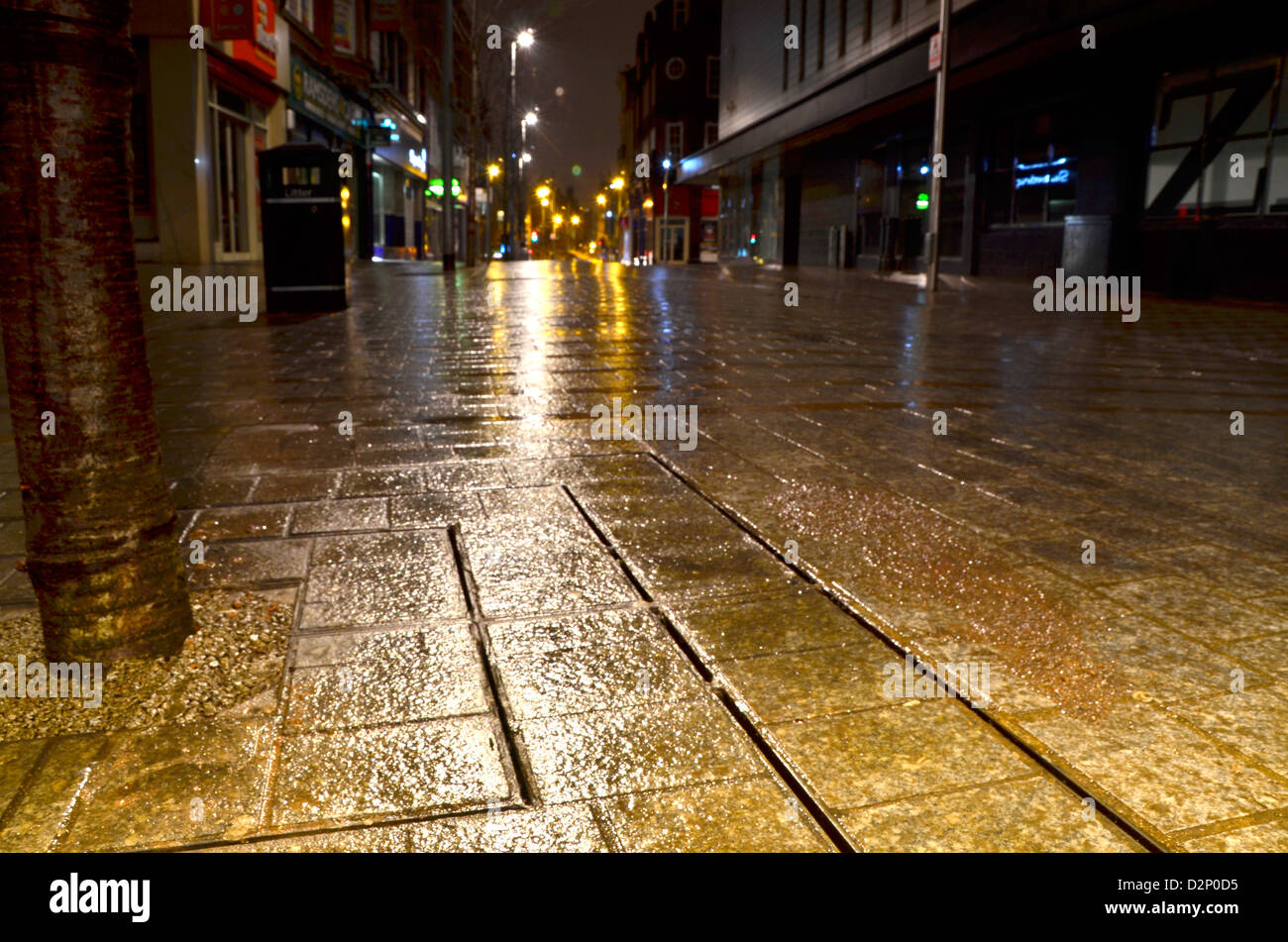 Le centre-ville de Leeds de nuit. Banque D'Images