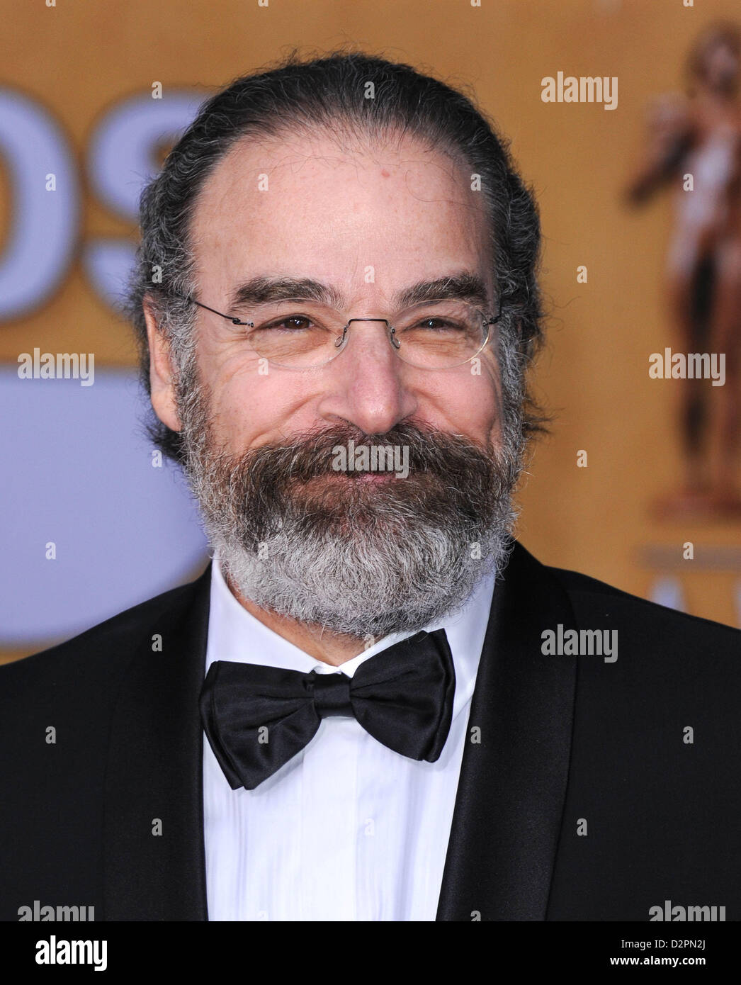 26 janvier 2013 - Los Angeles, Californie, États-Unis - Mandy Patinkin arrive pour les SAG Awards 2013 Au Shrine Auditorium. (Crédit Image : © Lisa O'Connor/ZUMAPRESS.com) Banque D'Images