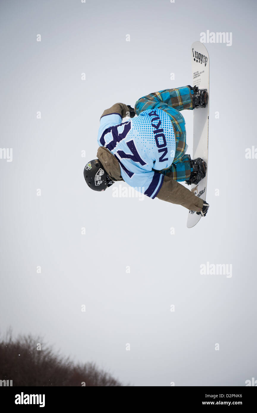 VALCA, Slovaquie - 13 février : saut de Radovan Dubovy à Nokia Freestyle Tour 2011, le 13 février 2011 à Valca, Slovaquie Banque D'Images