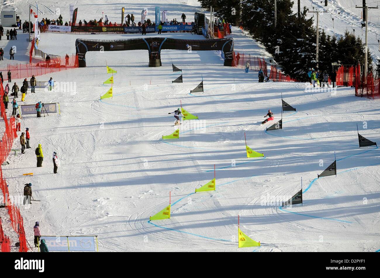 Tomoka Takeuchi (JPN), le 25 janvier 2013 - snowboard : les femmes des Championnats du Monde FIS de surf des neiges slalom géant parallèle à Stoneham, Québec, Canada. (Photo par Hiroyuki Sato/AFLO) Banque D'Images