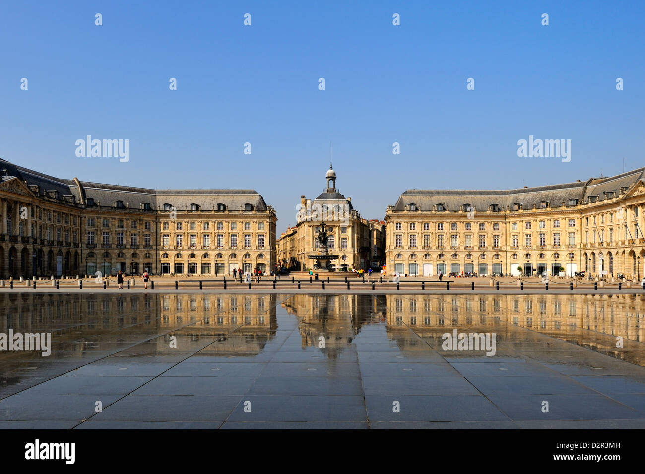 Le miroir d'eau (miroir de l'eau) par Corajoud, Place de la Bourse, Bordeaux, Gironde, Aquitaine, France Banque D'Images