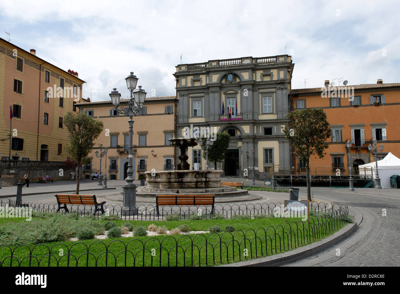 Voir à la ville médiévale de Bracciano dans la région du Latium en Italie centrale. Banque D'Images