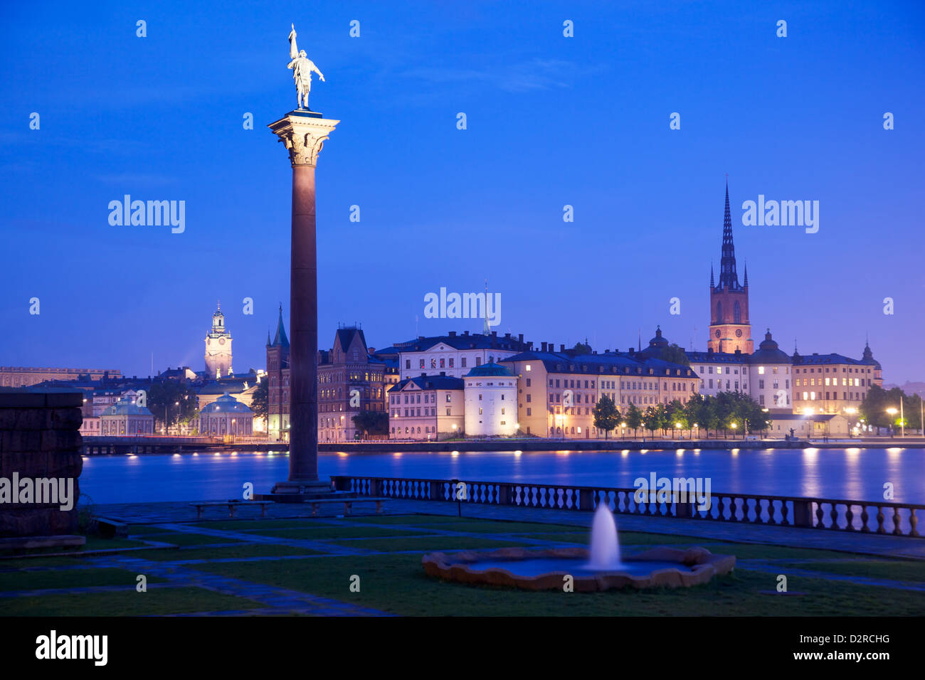 Ville de l'hôtel de ville au crépuscule, Kungsholmen, Stockholm, Suède, Europe Banque D'Images