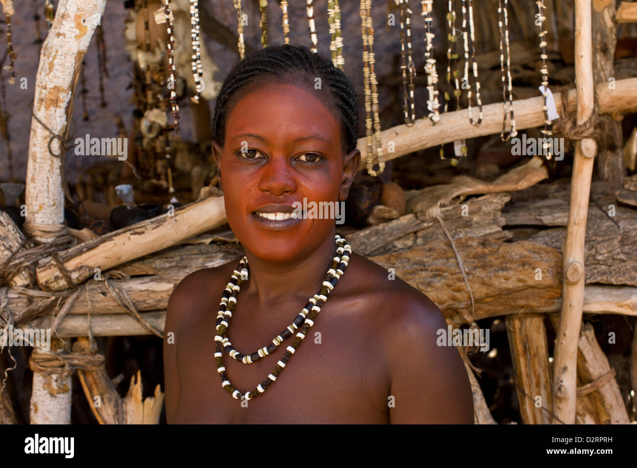 Femme africaine traditionnelle Banque D'Images