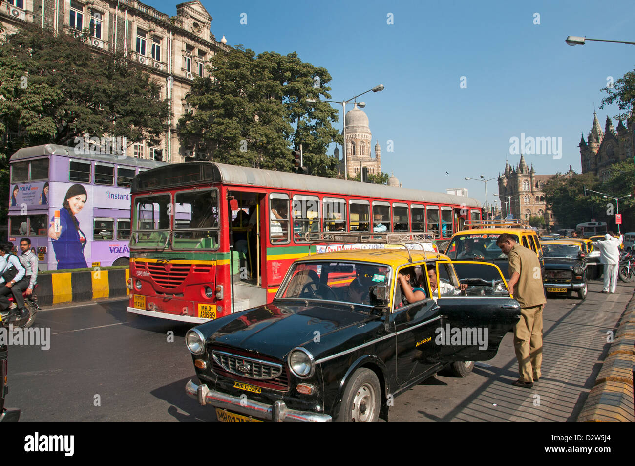 Bombay Mumbai BMC Brihan Bâtiment Municipal Corporation et de l'Inde D N Road Banque D'Images