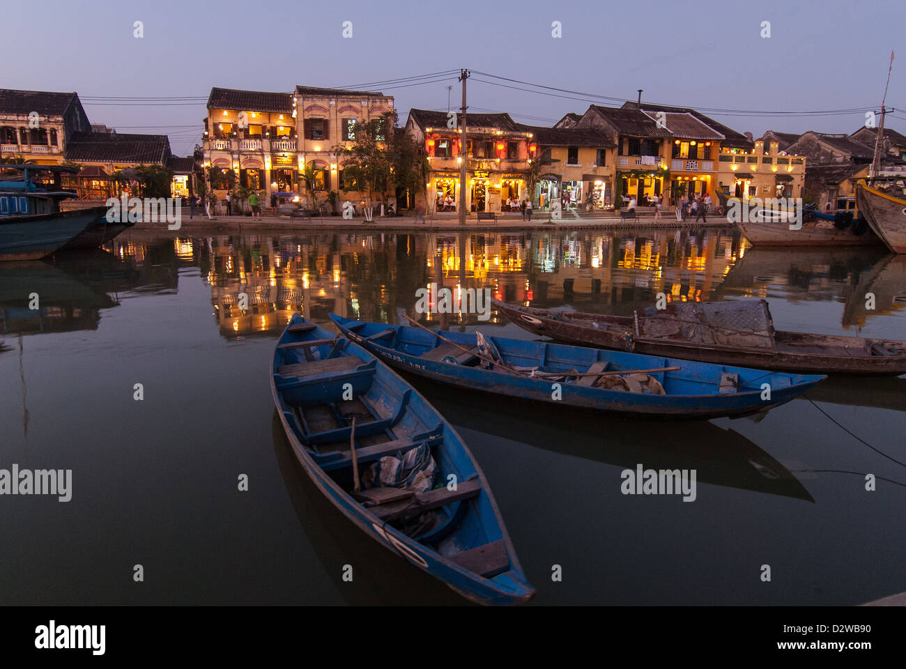 Avis de Hoi An au crépuscule. Hoi An est un site du patrimoine mondial de l'UNESCO au Vietnam. Banque D'Images