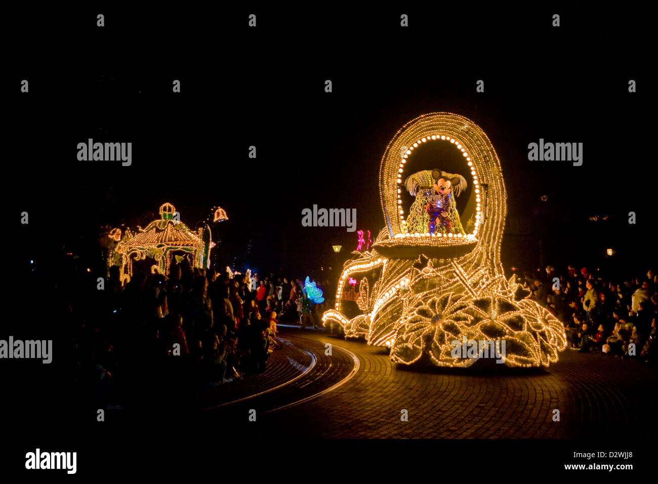 Un défilé de nuit Disneyland Paris Banque D'Images