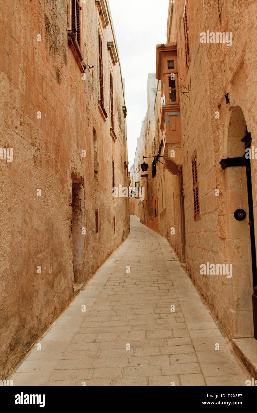 Quartier calme rue déserte à Mdina Malte Banque D'Images